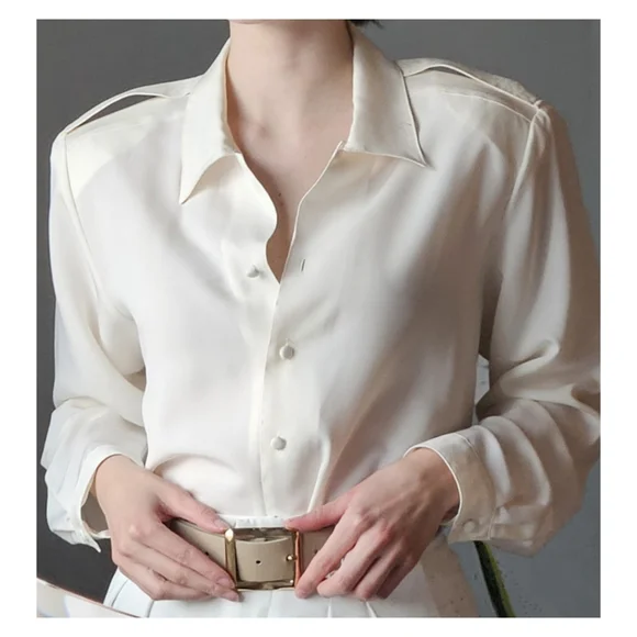 VINTAGE Claudia Richard Blouse in White - Picture 5 of 8